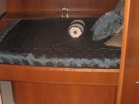 Buy 2007 Bertram 570