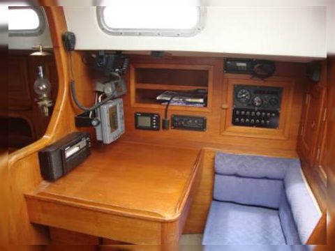 1991 Tradewind 35