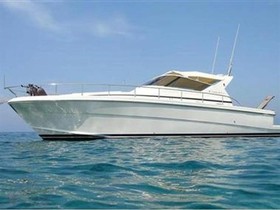 Cayman Yachts 40 Wa