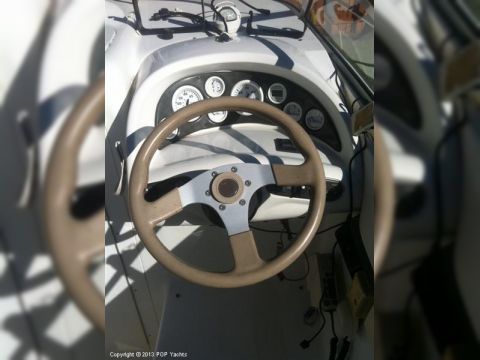 2001 Glastron 249
