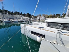 Buy Lagoon Catamarans 400