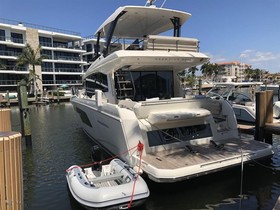 2019 Prestige Yachts 520