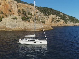 2018 Bénéteau Boats Oceanis 381 kaufen
