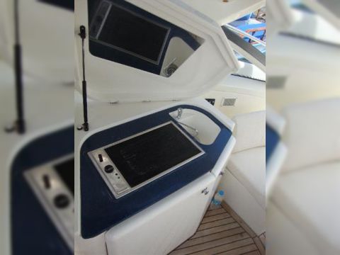 2006 Atlantis 39