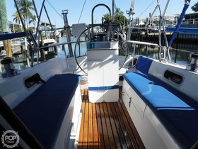 Buy Catalina Yachts 34