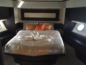 2014 Azimut Yachts 86S eladó