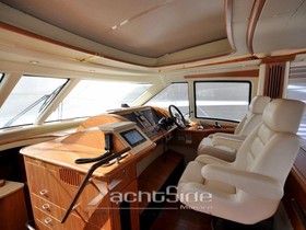 2009 Tiara Yachts Sovran 5800 на продаж