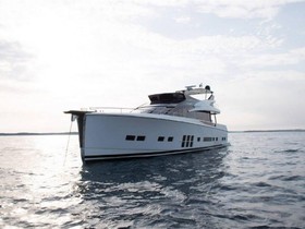 Vegyél 2017 Adler 76 Suprema Hybrid Yacht