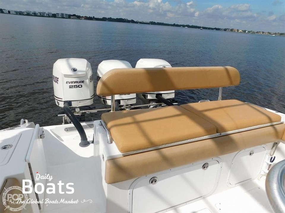 2006 Dakota 360 Sf Center Console for sale. View price, photos and Buy