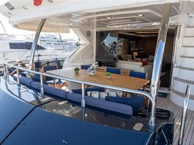 2011 Sunseeker 88 Yacht til salgs