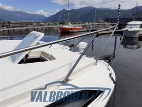 Kupić 2008 Bayliner Boats 245