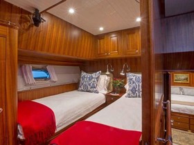 2022 Hunt Yachts Ocean 76