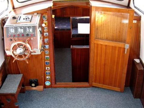 1975 Meter Kruiser til salg