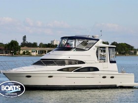 Carver Yachts 44