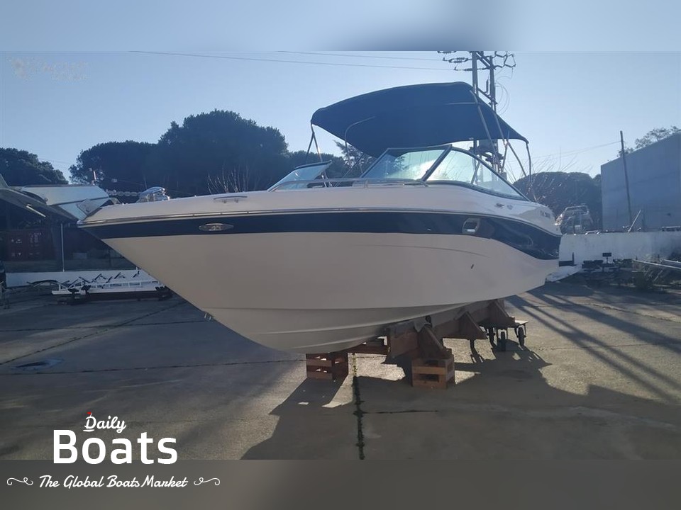 2002 Four Winns Horizon 240 for sale. View price, photos and Buy 2002