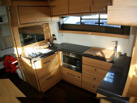 2010 Fairline Squadron 55
