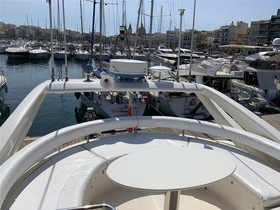 2000 Ferretti Yachts 57