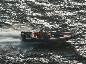 2015 Revolt Custom Boats Sport 950