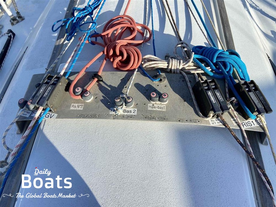 1982 Bénéteau Boats First Class 8 for sale. View price, photos and Buy