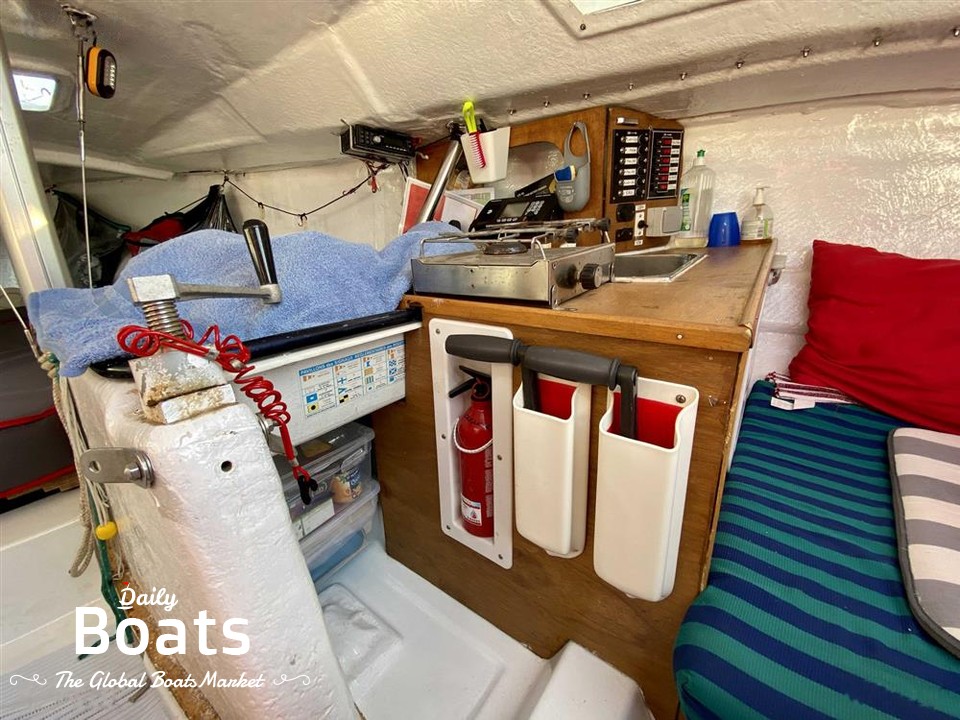 1982 Bénéteau Boats First Class 8 for sale. View price, photos and Buy