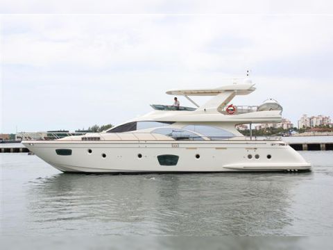Azimut Flybridge Motor Yacht