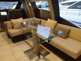 2016 Ferretti Yachts 700