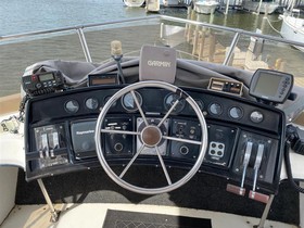 Vegyél 1985 Carver Yachts 3207