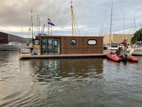 Lotus Houseboat 12 на продажу