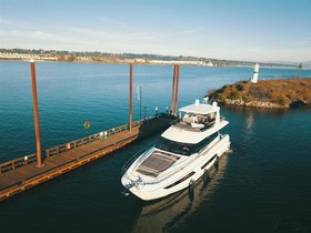 Comprar 2018 Prestige Yachts 680