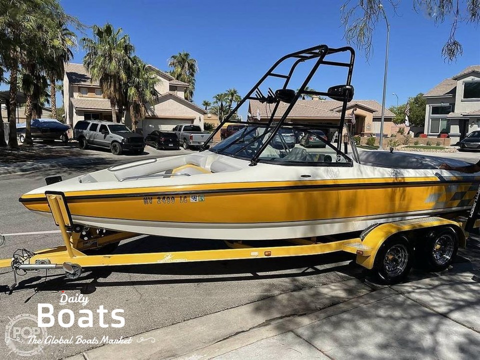 2000 Centurion Boats Eclipse VDrive for sale. View price, photos and