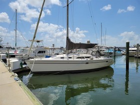 Catalina Yachts 350