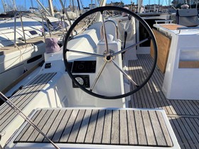 Купить 2018 Bénéteau Boats Oceanis 381
