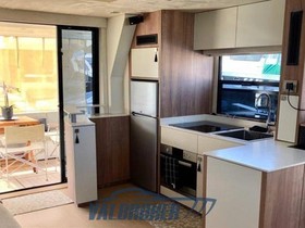 2016 Cranchi Eco Trawler 53