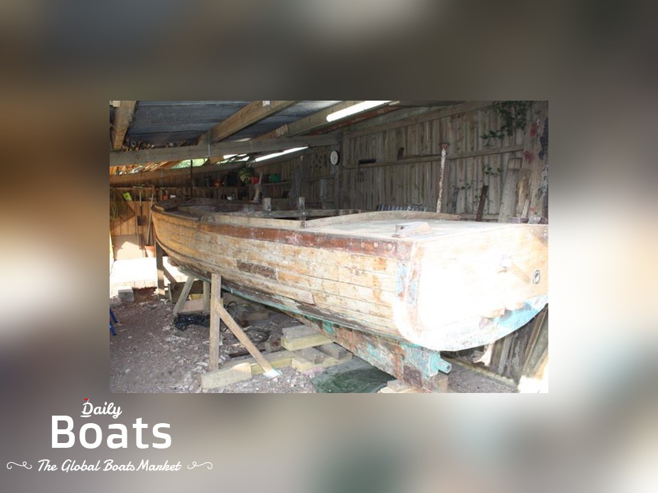 McGruers Classic Wooden Boat for sale. View price, photos and Buy