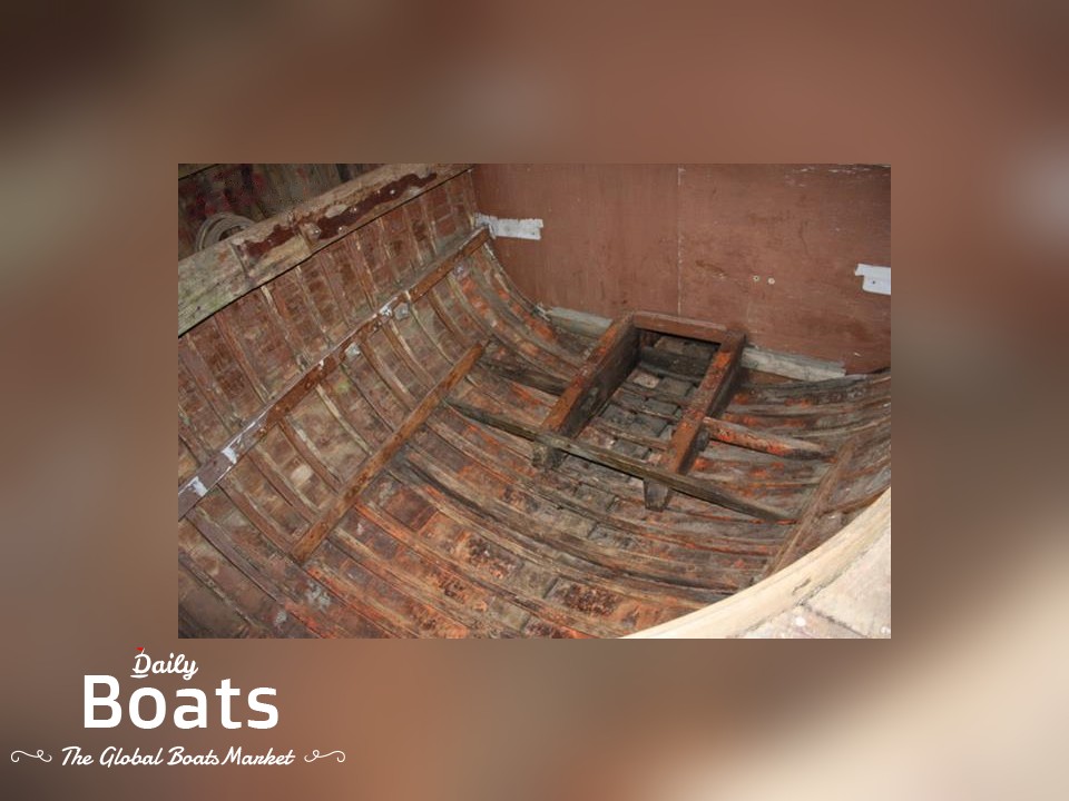 McGruers Classic Wooden Boat for sale. View price, photos and Buy