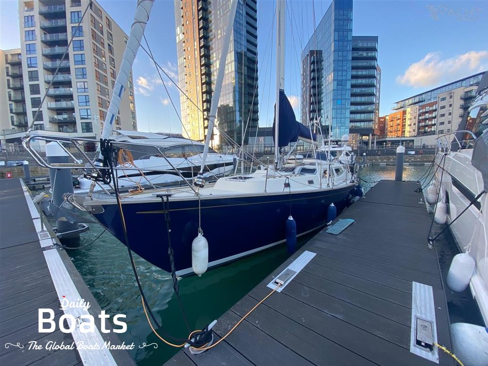 2010 Rustler 44 Ds for sale. View price, photos and Buy 2010 Rustler 44 ...