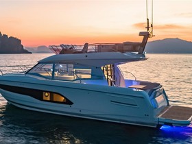 2022 Prestige Yachts 420 Flybridge