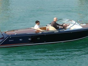 2005 Caprice 20