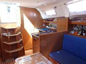 2009 Bavaria Yachts 35 Cruiser