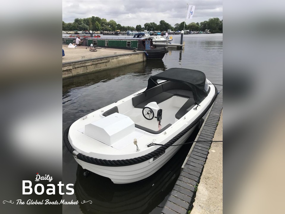 2018 Admiral Yachts 561 Xl for sale. View price, photos and Buy 2018