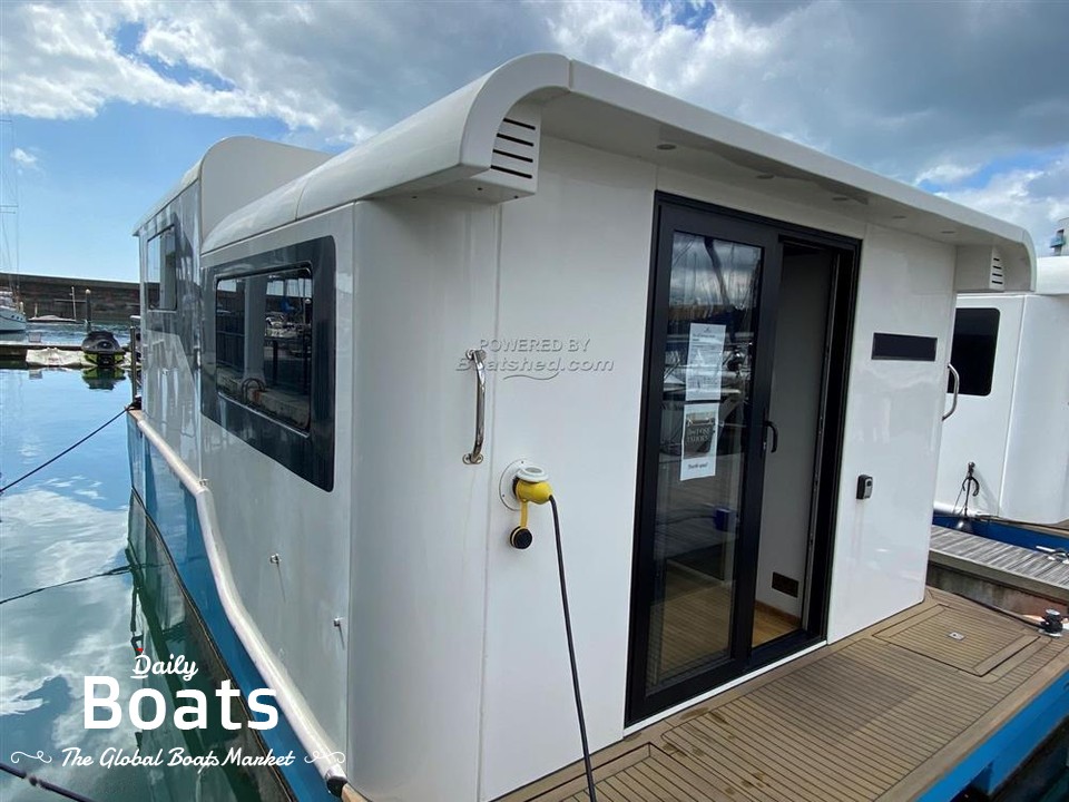 2017 Marina Boats 25 Houseboat for sale. View price, photos and Buy