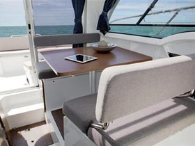 2019 Bénéteau Boats Antares 8 Ob на продаж