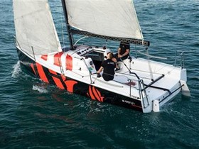 2019 Bénéteau Boats First 27 на продажу