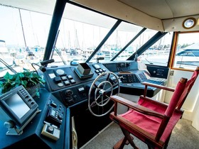 1992 Bayliner Boats Pilothouse Motor Yacht