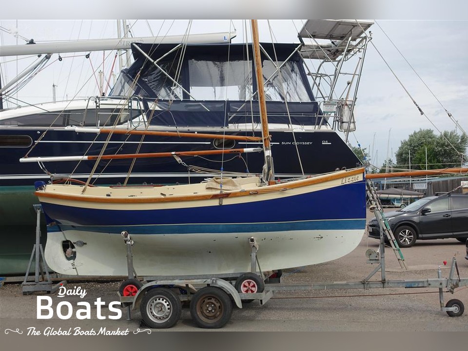 1994 Oystercatcher 16 for sale. View price, photos and Buy 1994
