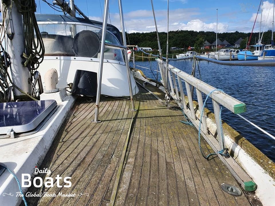 1977 Amphora 37 for sale. View price, photos and Buy 1977 Amphora 37