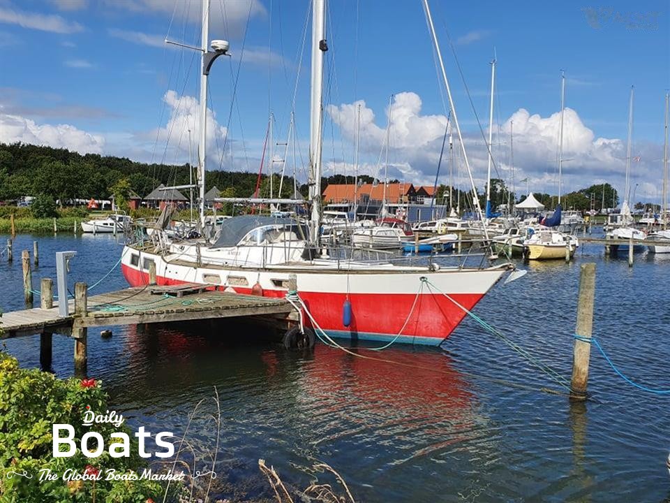 1977 Amphora 37 for sale. View price, photos and Buy 1977 Amphora 37