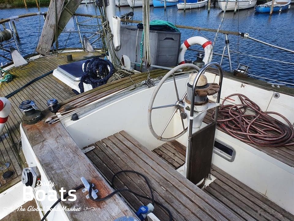 1977 Amphora 37 for sale. View price, photos and Buy 1977 Amphora 37