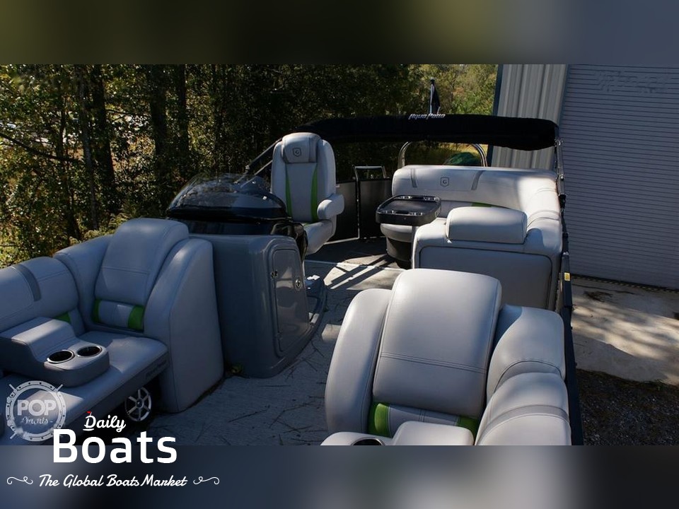 2018 Godfrey Pontoon Boats Aqua Patio 235 C на продажу. Посмотреть цену