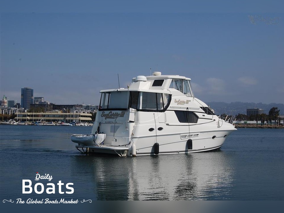 2000 Silverton 453 Motor Yacht for sale. View price, photos and Buy